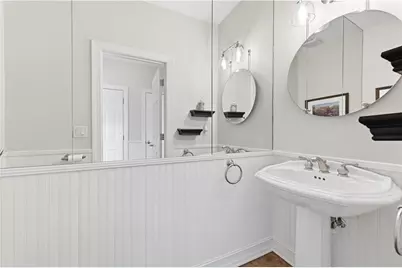 2819 NE Point Ovlk, Gainesville, GA 30501 - Photo 22