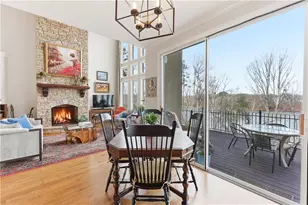 2819 Point Overlook, Gainesville, GA 30501 - Photo 10