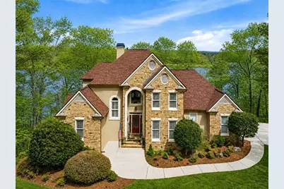 2819 Point Overlook, Gainesville, GA 30501 - Photo 2