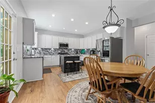 7047 Bennington Ln, Cumming, GA 30041 - Photo 14