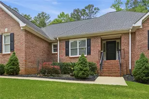 482 Buck Trail, Hoschton, GA 30548 - Photo 6