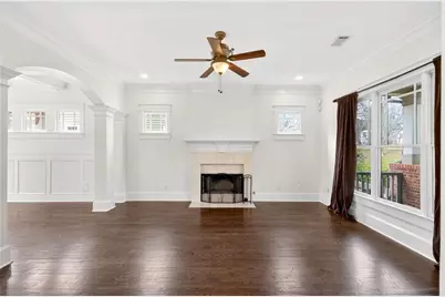 2129 Oakview Road SE, Atlanta, GA 30317 - Photo 8