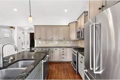 2129 Oakview Road SE, Atlanta, GA 30317 - Photo 6