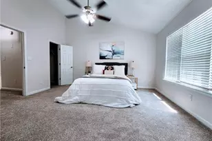 902 Tree Creek Blvd, Lawrenceville, GA 30043 - Photo 14