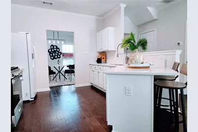 902 Tree Creek Boulevard, Lawrenceville, GA 30043 - Photo 8