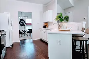 902 Tree Creek Blvd, Lawrenceville, GA 30043 - Photo 8