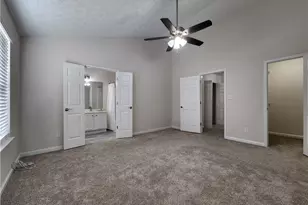 902 Tree Creek Blvd, Lawrenceville, GA 30043 - Photo 8