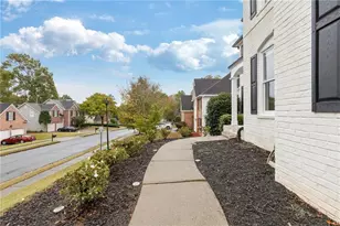 4290 Canterbury Walk Dr, Duluth, GA 30097 - Photo 6