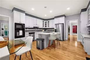 1696 Harts Run, Atlanta, GA 30341 - Photo 20