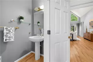 1696 Harts Run, Atlanta, GA 30341 - Photo 10