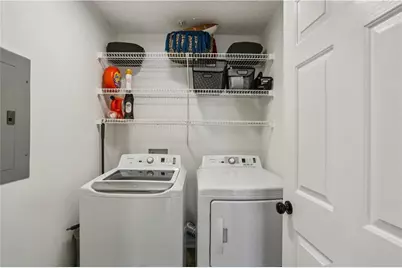 322 Streamside Drive, Roswell, GA 30076 - Photo 18