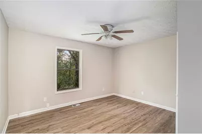 336 Rockmoor Trail, Marietta, GA 30066 - Photo 8