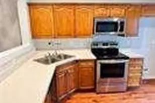 939 Pike Forest Dr, Lawrenceville, GA 30045 - Photo 2