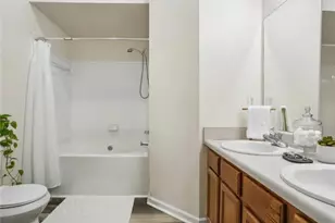 299 Timber Gate Dr, Lawrenceville, GA 30045 - Photo 10