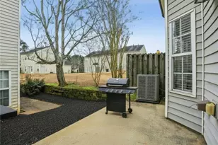 299 Timber Gate Dr, Lawrenceville, GA 30045 - Photo 6