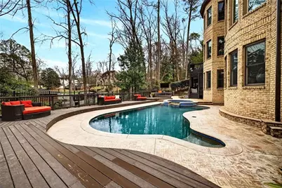 2015 Shaudi Lane, Atlanta, GA 30345 - Photo 82