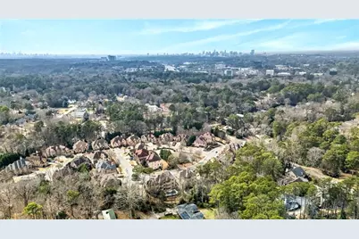 2015 Shaudi Lane, Atlanta, GA 30345 - Photo 42