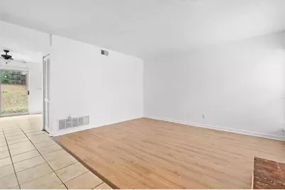 2560 Picardy Circle N, College Park, GA 30349 - Photo 6