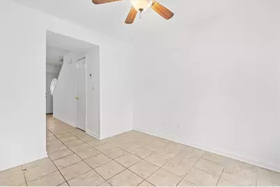 2560 Picardy Circle N, College Park, GA 30349 - Photo 20