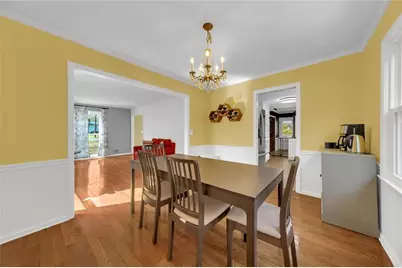 2652 Fontainebleau Drive, Dunwoody, GA 30360 - Photo 8