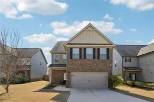 2002 Bridgewater Pass, Hampton, GA 30228 - Photo 1