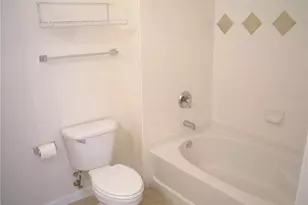 1408 Westchester Ridge NE, Atlanta, GA 30329 - Photo 10