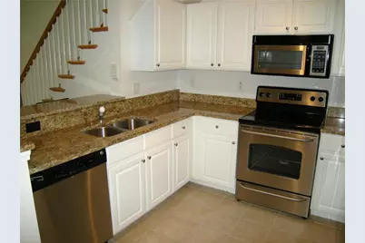 1408 Westchester Ridge NE, Atlanta, GA 30329 - Photo 4