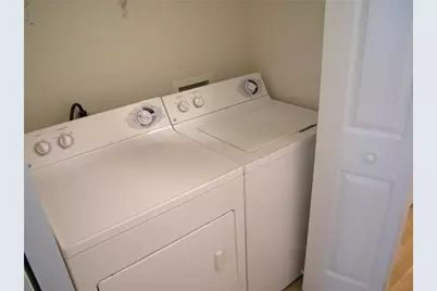 1408 Westchester Ridge NE, Atlanta, GA 30329 - Photo 8