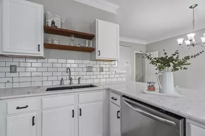 5990 Eagle Tiff Lane, Sugar Hill, GA 30518 - Photo 8