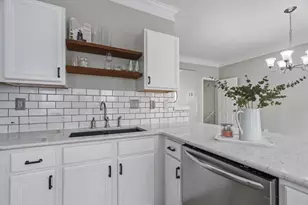 5990 Eagle Tiff Ln, Sugar Hill, GA 30518 - Photo 8