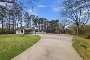 1064 Holbrook Campground Rd, Cumming, GA 30040 - Photo 2