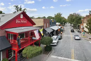 1072 Green St, Roswell, GA 30075 - Photo 44