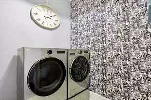 1072 Green St, Roswell, GA 30075 - Photo 34