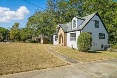 1001 Jefferson Avenue, Atlanta, GA 30344 - Photo 2
