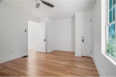 1001 Jefferson Avenue, Atlanta, GA 30344 - Photo 14