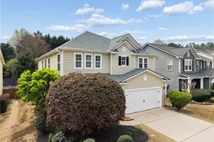 167 Parkmont Ln, Dallas, GA 30132 - Photo 2