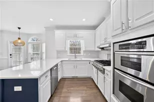 1205 Grace Hadaway Ln, Lawrenceville, GA 30043 - Photo 6