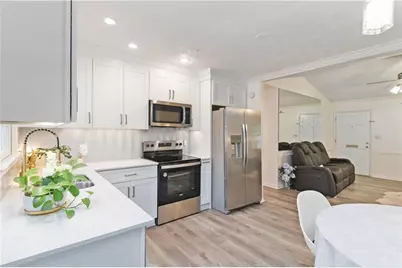 6428 Paradise Point Road, Flowery Branch, GA 30542 - Photo 6