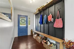 368 Mountain Creek Ln, Maysville, GA 30558 - Photo 4