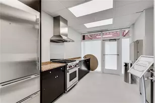 3325 Piedmont Rd NE, Atlanta, GA 30305 - Photo 46