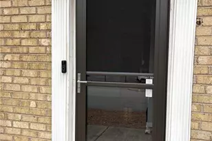 280 Winding River Road E, Atlanta, GA 30350 - Photo 4