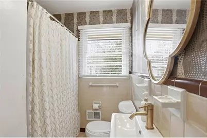 305 Brookwood Drive SW, Marietta, GA 30064 - Photo 14