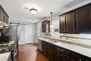 165 Riverchase Dr, Woodstock, GA 30188 - Photo 8