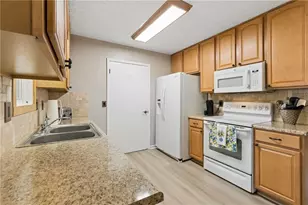 159 Oakhill Cir, Canton, GA 30114 - Photo 12