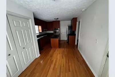 2990 Mountain Trace NE, Roswell, GA 30075 - Photo 2