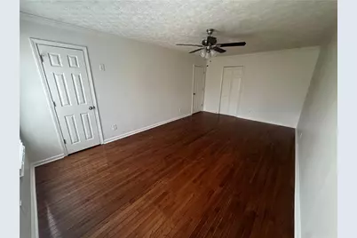 2990 Mountain Trace NE, Roswell, GA 30075 - Photo 4