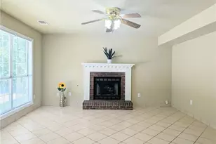 830 Meadowsong Cir, Lawrenceville, GA 30043 - Photo 6