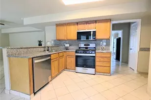 830 Meadowsong Cir, Lawrenceville, GA 30043 - Photo 8