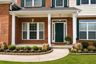 206 Tralee Cir, Fairburn, GA 30213 - Photo 2