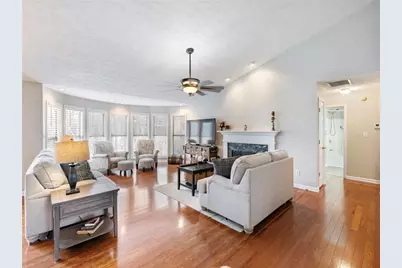 6650 Lake Run Drive, Flowery Branch, GA 30542 - Photo 12